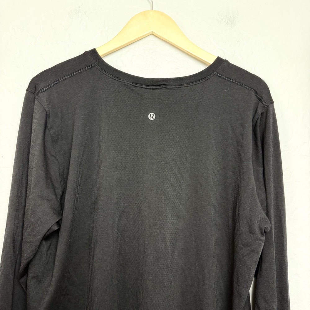 Lululemon Swiftly Tech Long Sleeve Shirt Black Relaxed Fit 10 12 Athletic Top - Picture 4 of 7